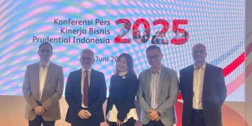 Jajaran direksi Prudential Indonesia usai konferensi pers di Jakarta, Rabu (3/6/2026). (Foto: Alfi Salima Puteri)