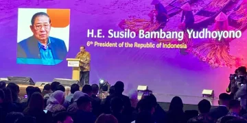 Presiden RI ke-6 Susilo Bambang Yudhoyono (SBY) berpidato dalam The 2026 Asia Grassroots Forum yang diselenggarakan oleh Amartha di Jakarta, Kamis (4/6/2026). (Foto: Prima Gumilang)