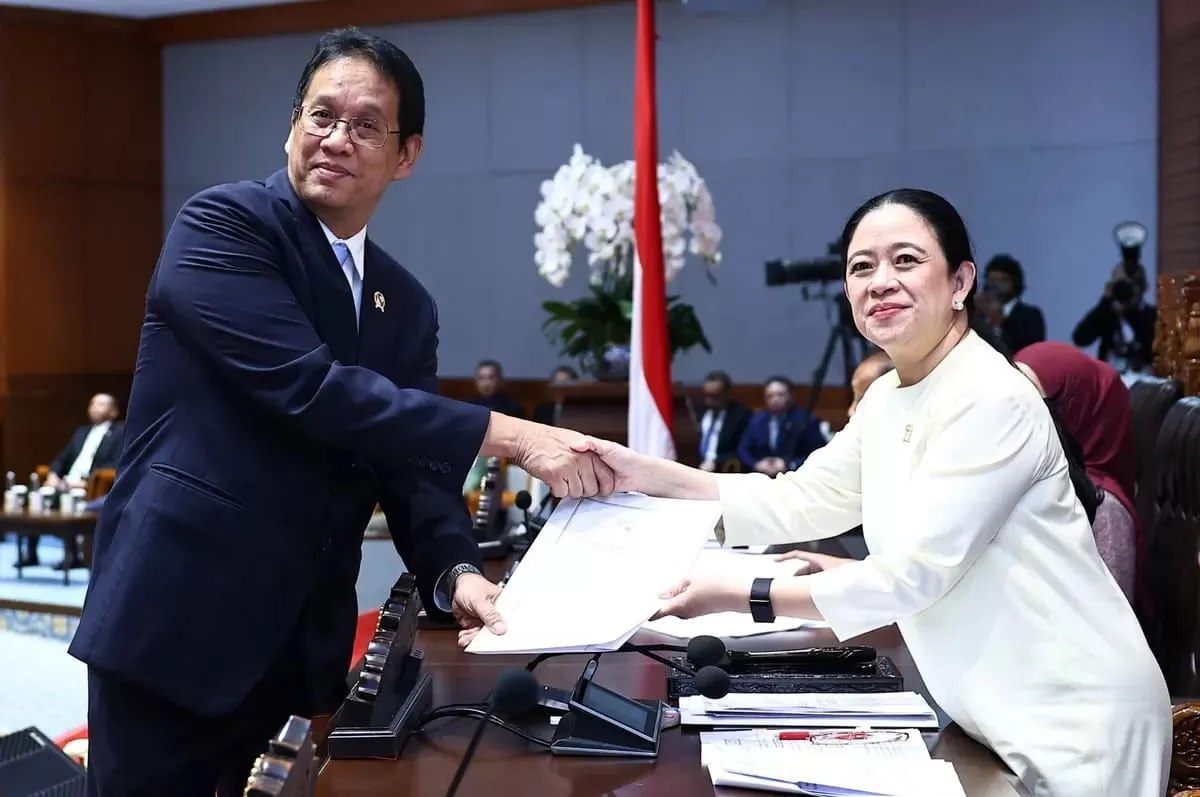 DPR mengesahkan UU Pusat Finansial Internasional Indonesia (UU PFII), Selasa (21/7). (Foto: Istimewa)