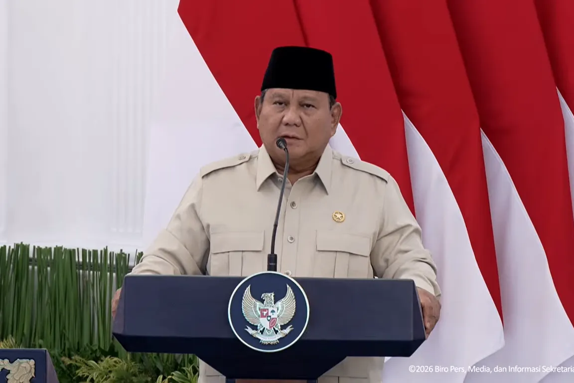 Presiden RI Prabowo Subianto meresmikan groundbreaking Proyek Strategis Nasional LNG Abadi Masela secara daring dari Istana Merdeka, Jakarta, Kamis (16/7/2026). (Tangkapan layar Sekretariat Presiden)
