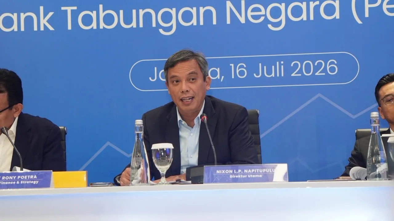 Direktur Utama BTN, Nixon Napitupulu dalam paparan kinerja semester I 2026, Rabu, 16 Juli 2026. Foto: Reggy Prawoso