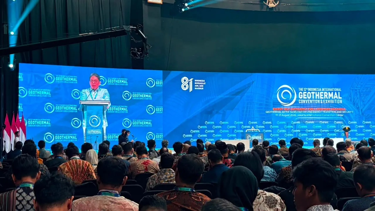 Presiden Indonesian Geothermal Association (IGA), Julfi Hadi